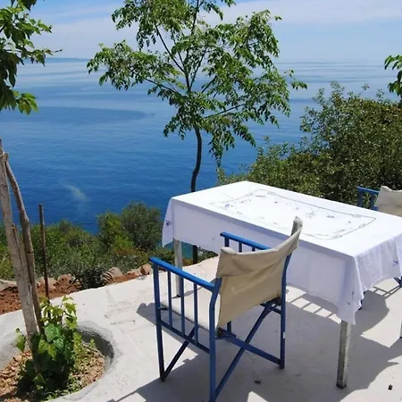 Semesterbostad In Tiros Mit Garten, Grill Und Terrasse